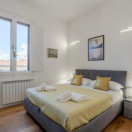 Guesthost - Santa Maria Novella Nest - Vittoria & Carlo Apartments-3